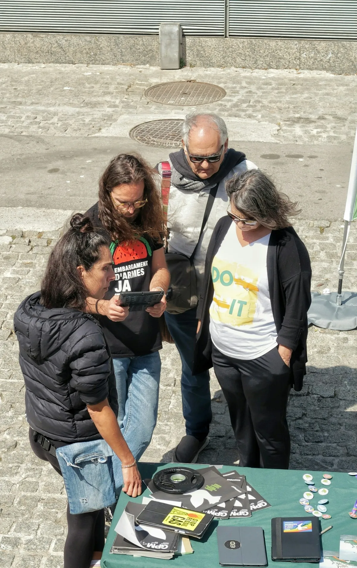 Bénévoles en action